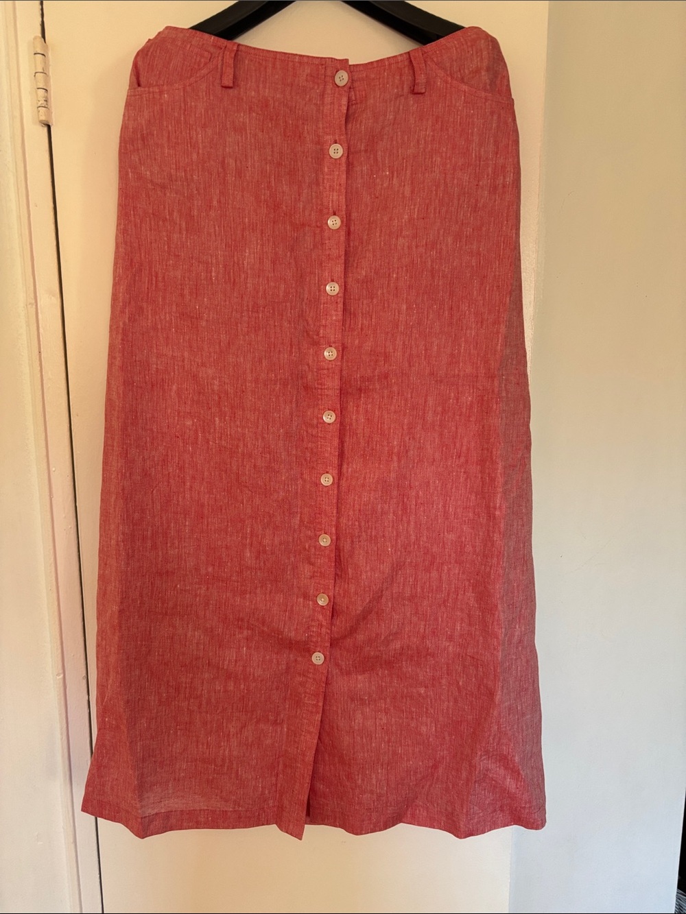 Classic Button-Front Red Linen-Blend Midi Skirt